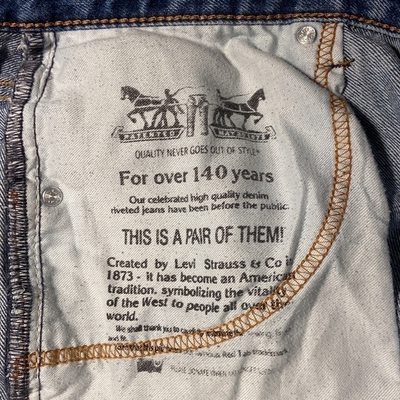 LEVI'S 550 Denim Relaxed Fit Red Tab Jeans, 36 X 30 J10 - Picture 8 of 8